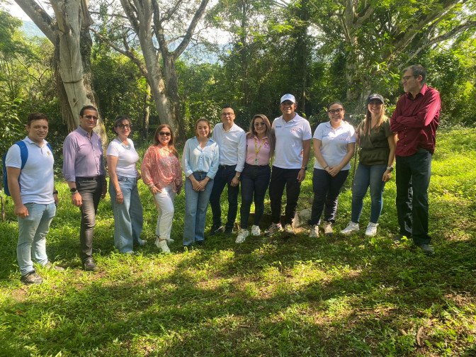 foto-3-grupal-Villeta.jpeg foto-3-grupal-Villeta.jpeg